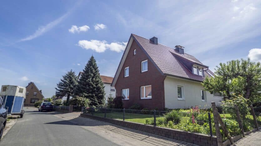 Straßenansicht